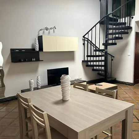 Appartamento Li Cuti Aeroporto di Catania Fontana Rossa