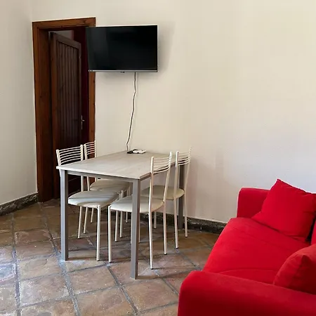 Li Cuti Appartamento Aeroporto di Catania Fontana Rossa