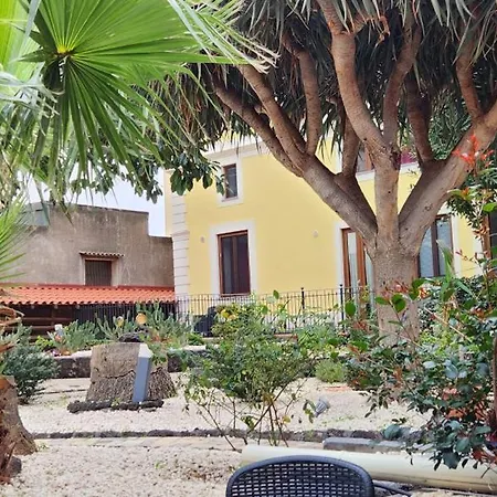 Li Cuti Apartment *